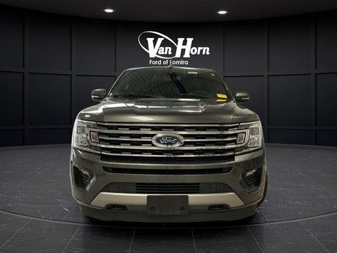 Used 2020 Ford Expedition Max XLT w/ Equipment Group 202A AWD/4WD image 2