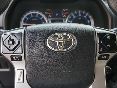 Used 2018 Toyota 4Runner SR5 Premium AWD/4WD image 22