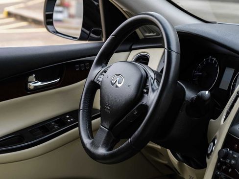 Used 2017 INFINITI QX50 w/ Premium Plus Package image 16