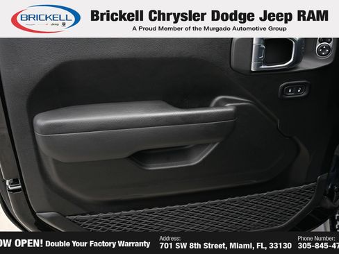 Used 2026 Jeep Wrangler Unlimited Rubicon AWD/4WD image 15