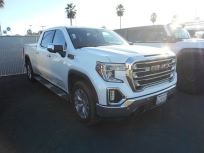 Used 2019 GMC Sierra 1500 SLT w/ SLT Premium Package