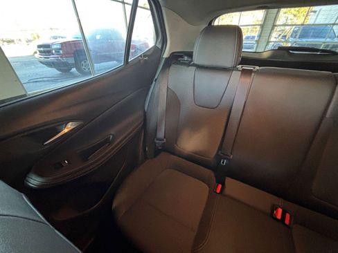 Used 2025 Buick Encore GX Preferred image 43