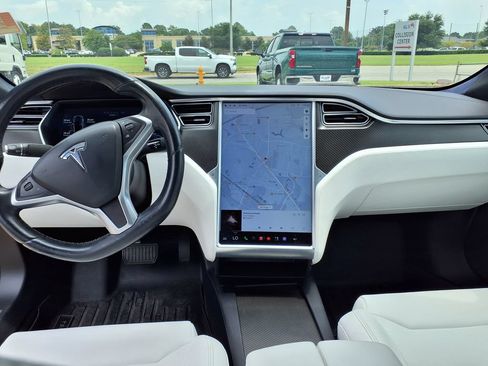 Used 2017 Tesla Model S 75D AWD/4WD image 12