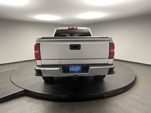 Used 2017 Chevrolet Silverado 1500 LT w/ All Star Edition AWD/4WD image 6