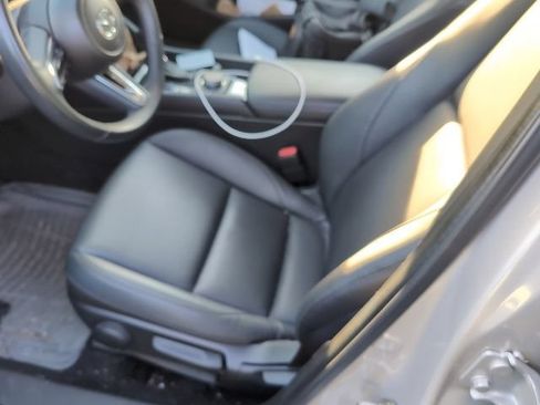 Used 2025 MAZDA MAZDA3 s FWD image 6
