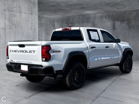 Certified 2024 Chevrolet Colorado Trail Boss w/ Technology Package AWD/4WD image 5