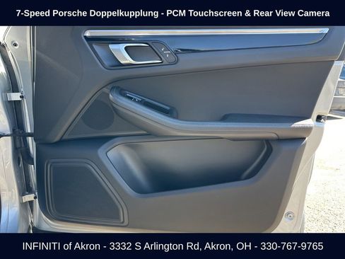 Used 2017 Porsche Macan AWD/4WD image 20