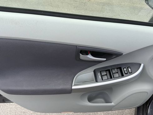 Used 2011 Toyota Prius Two FWD image 8