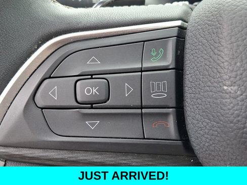 Used 2024 Jeep Grand Cherokee Laredo X w/ Trailer Tow Package AWD/4WD image 24