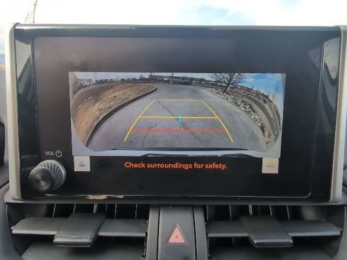 Used 2025 Toyota RAV4 XLE image 25