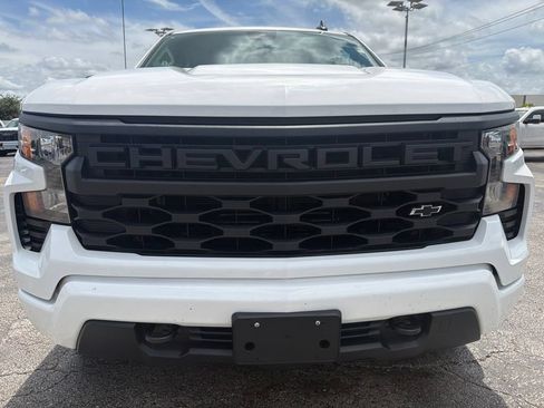 Used 2023 Chevrolet Silverado 1500 Custom AWD/4WD image 9