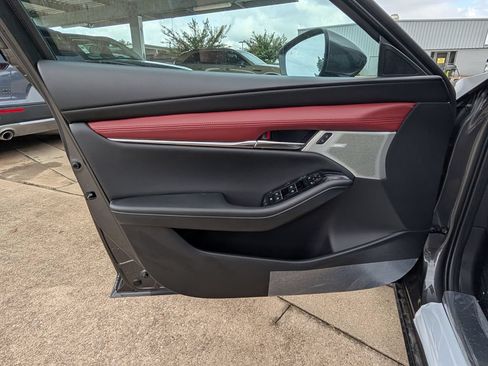 New 2026 MAZDA MAZDA3 2.5 S Hatchback w/ Premium Pkg FWD image 12