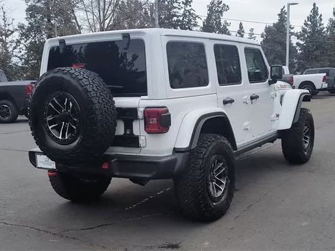 New 2026 Jeep Wrangler Unlimited Rubicon w/ Technology Group image 8