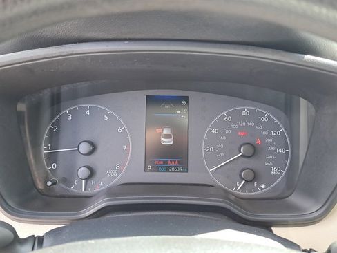 Used 2024 Toyota Corolla LE image 9