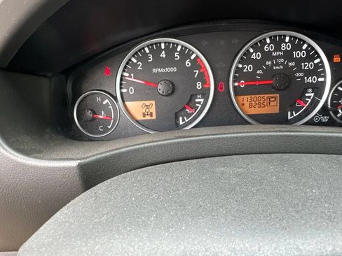 Used 2008 Nissan Pathfinder LE AWD/4WD image 14