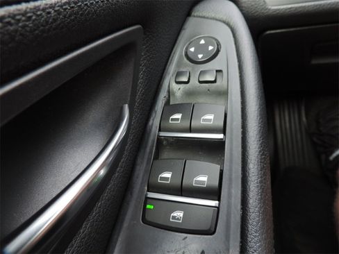 Used 2013 BMW 535i Sedan image 23