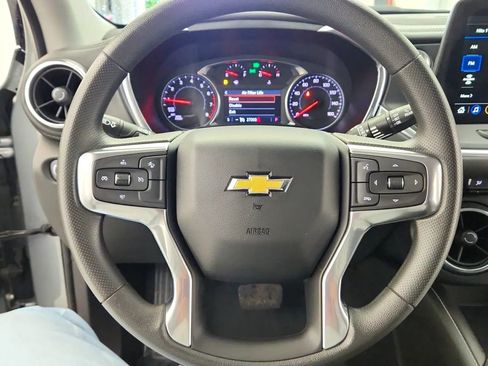Used 2023 Chevrolet Blazer LT image 27