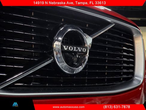 Used 2016 Volvo XC90 T6 R-Design w/ Protection Package Plus AWD/4WD image 8