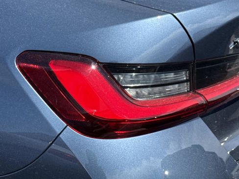 Used 2026 BMW 330i xDrive Sedan w/ Convenience Package AWD/4WD image 9