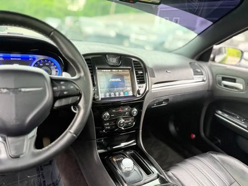 Used 2017 Chrysler 300 S AWD/4WD image 24