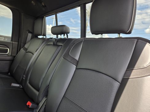 New 2026 RAM 2500 Laramie w/ Night Edition AWD/4WD image 23