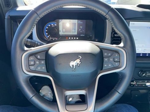 New 2024 Ford Bronco Outer Banks image 11
