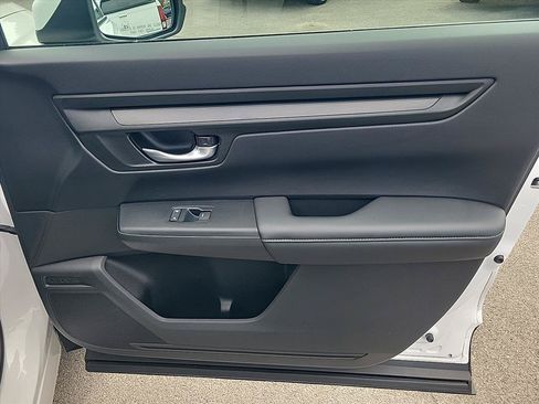 Used 2024 Honda CR-V EX image 29