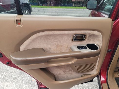 Used 2004 Honda Pilot EX image 12