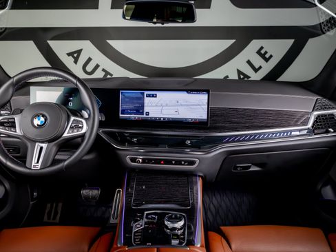 Used 2026 BMW X5 M60i AWD/4WD image 3