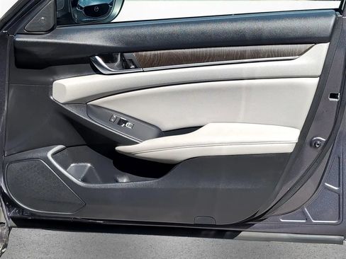 Used 2019 Honda Accord EX-L image 22