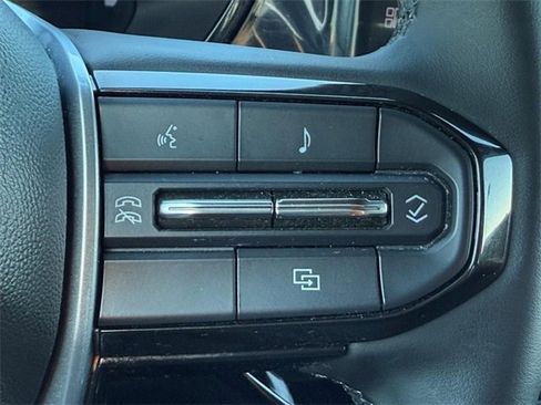 Certified 2024 Chevrolet Colorado LT w/ LT Convenience Package image 14