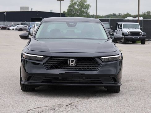 Used 2025 Honda Accord LX image 2