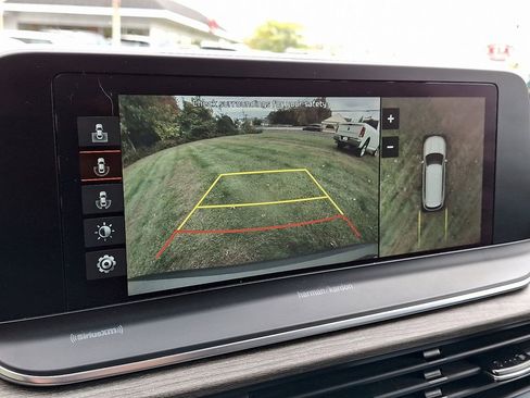 Certified 2021 Kia Telluride SX w/ SX Prestige Package image 21