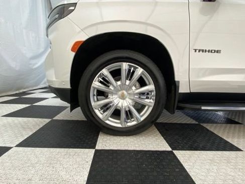 Used 2024 Chevrolet Tahoe High Country image 9