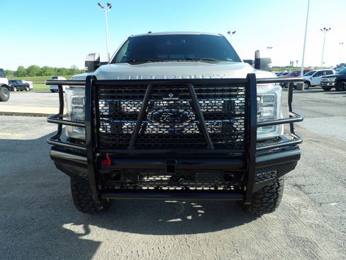 Used 2017 Ford F350 King Ranch w/ FX4 Off-Road Package AWD/4WD image 6