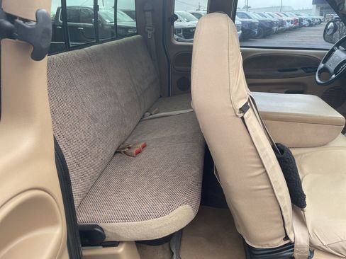 Used 2000 Dodge Ram 2500 Truck SLT image 22