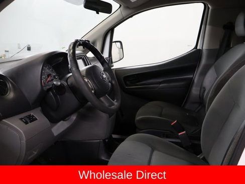 Used 2016 Nissan NV200 SV w/ Back Door Glass Package image 9