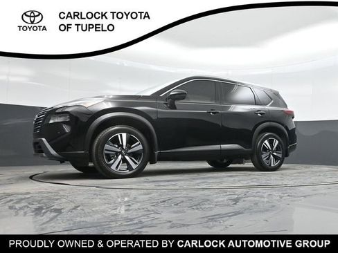 Used 2025 Nissan Rogue SL w/ SL Premium Package image 43