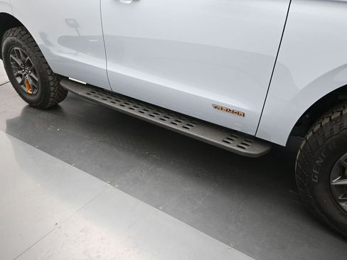 New 2026 Ford Expedition Tremor image 27