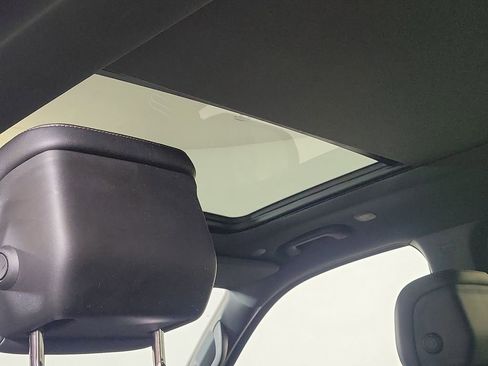 Used 2024 Jeep Wagoneer Series II w/ Convenience Group I AWD/4WD image 24
