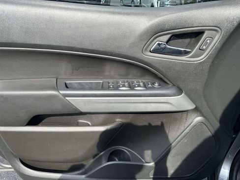 Used 2022 Chevrolet Colorado ZR2 AWD/4WD image 15