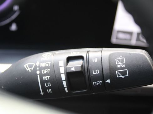 New 2025 Kia Telluride S image 30