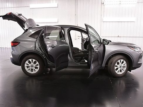 Used 2023 Ford Escape Active w/ Tech Pack #2 AWD/4WD image 31
