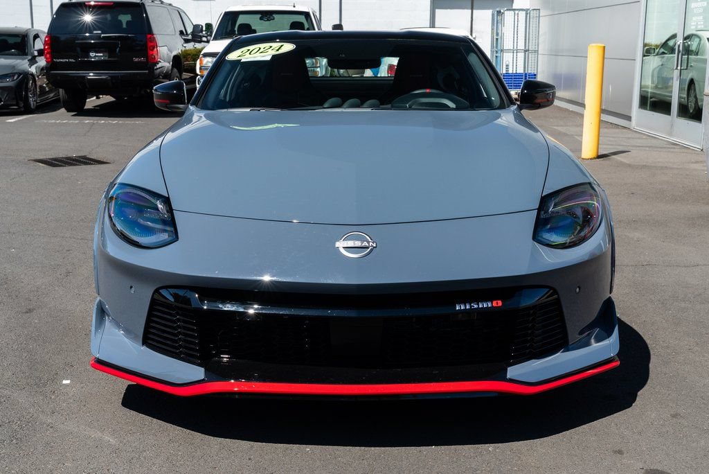 New 2024 Nissan Z Performance w/ Floor Mat Package RWD image 2