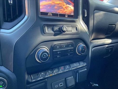 Used 2024 Chevrolet Silverado 1500 Custom Trail Boss image 31