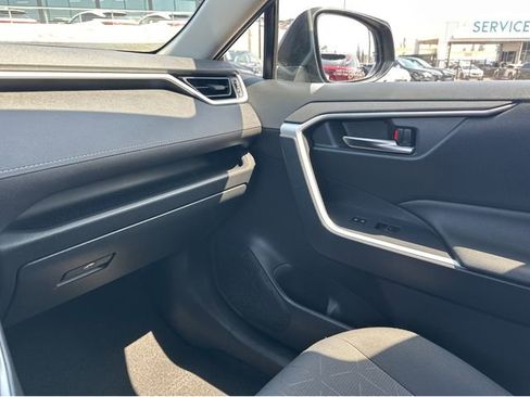 Used 2023 Toyota RAV4 XLE w/ Convenience Package AWD/4WD image 13