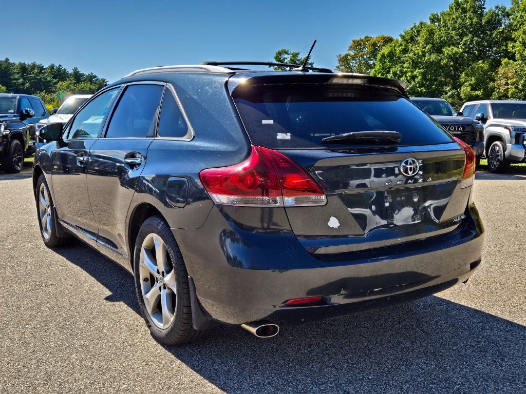 Used 2013 Toyota Venza XLE AWD/4WD image 3