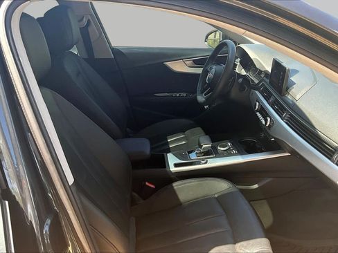 Used 2018 Audi A4 2.0T Ultra Premium w/ Convenience Package FWD image 11
