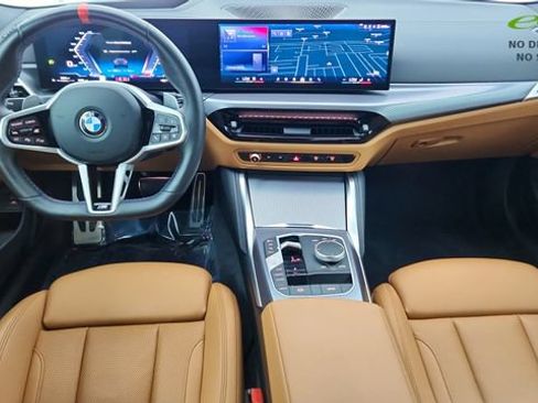 Used 2026 BMW M440i Convertible RWD image 25