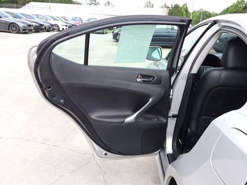 Used 2006 Lexus IS 250 RWD image 29